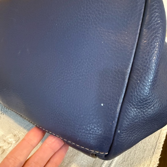 Tignanello Blue Leather Shoulder Bag - Picture 8 of 8